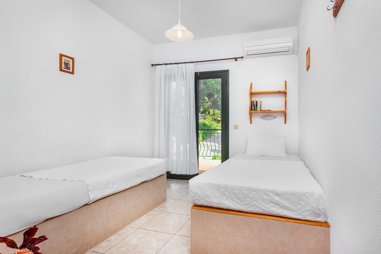 Xenios Loutra Village Mary'S House 아기아 파라스케비 외부 사진